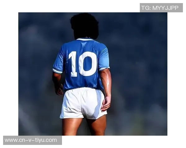 足球号码背后的故事与意义探秘：从传奇球员到战术角色的深度解析