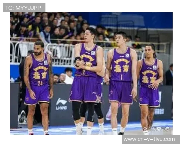 杨瀚森双双表现出色里勒关键时刻发力助北控险胜青岛